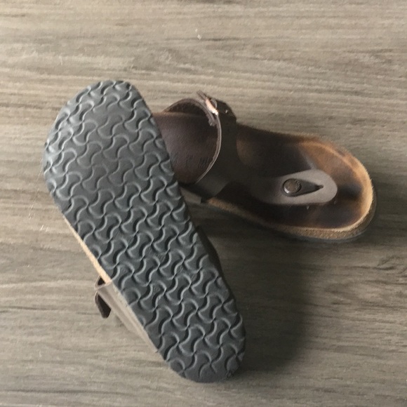 🔥🔥🔥Birkenstock Gizeh sandals🔥🔥🔥 - Picture 6 of 8